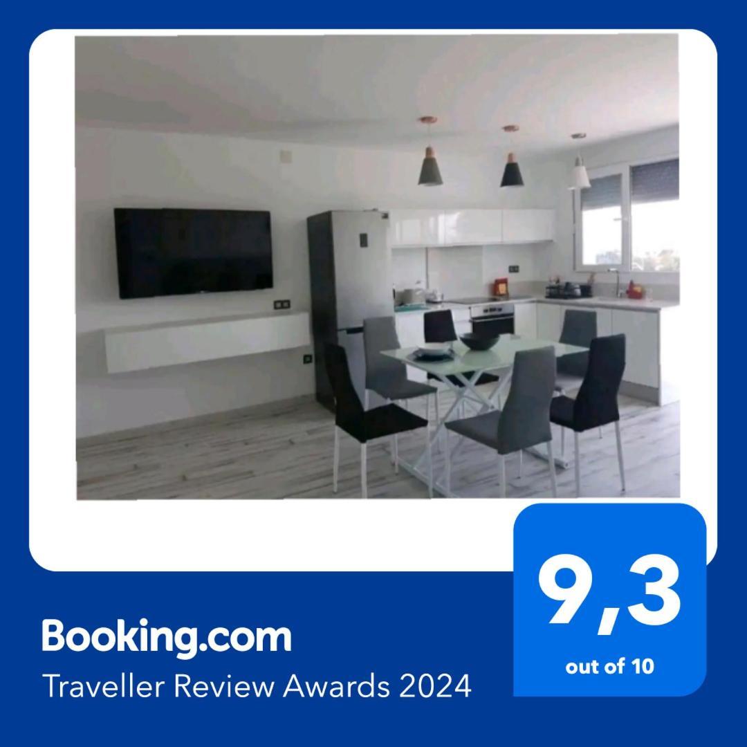 Lovely Beach House With Terrace San Juan Alicante El Campello Eksteriør billede